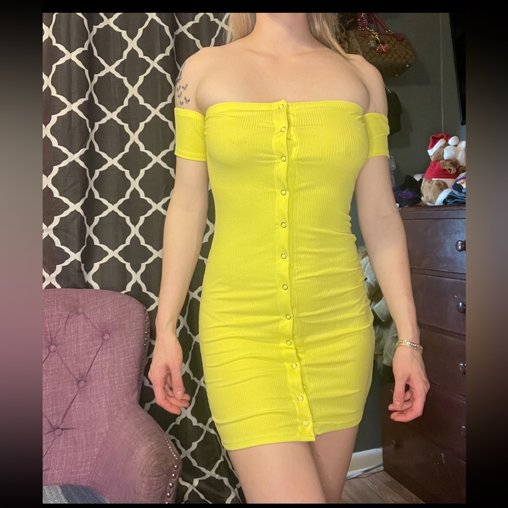 3/$20 Forever 21 bodycon dress